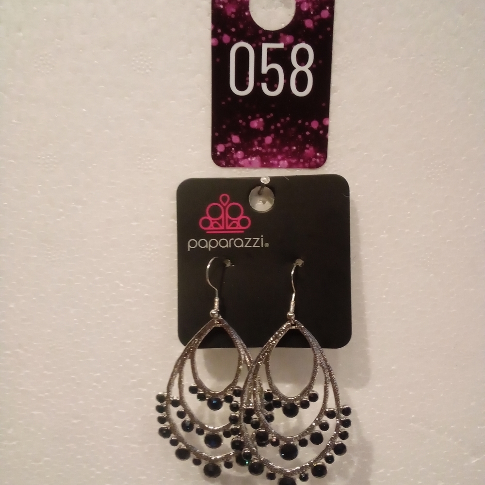 Jewelry - Picture 6 of 16